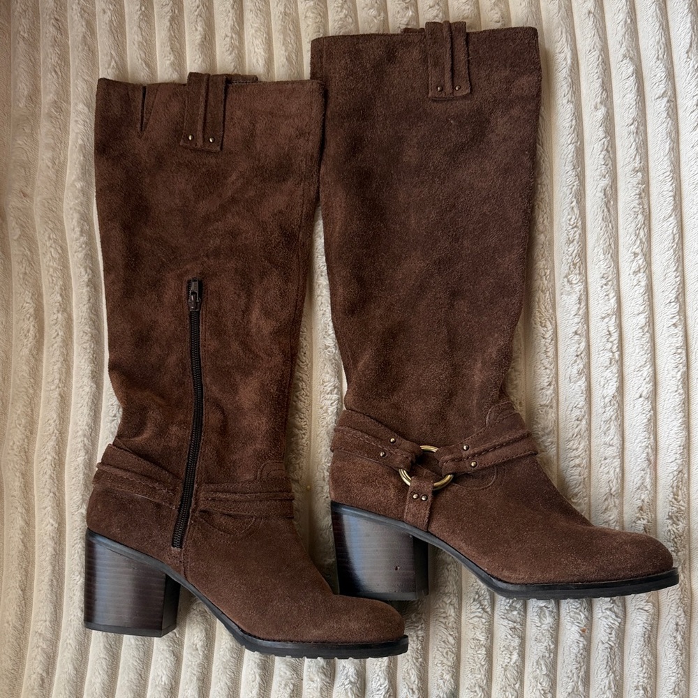 Jessica Simpson Chocolate Suede Heeled Boots vintage leather boot